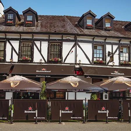 Pensjonat Muskerry Arms Bar And