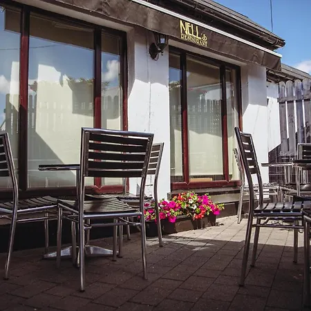 Pensjonat Muskerry Arms Bar And 3*