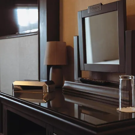 Pensjonat Muskerry Arms Bar And