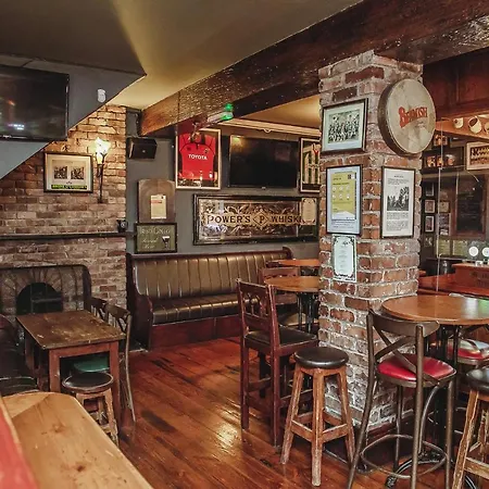 Muskerry Arms Bar And Blarney