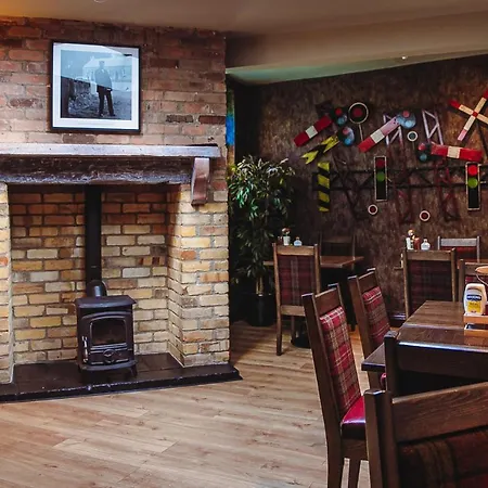 Muskerry Arms Bar And 3* Blarney