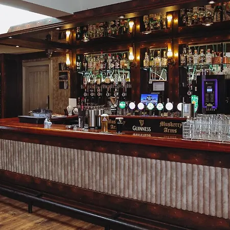 Muskerry Arms Bar And Pensjonat Blarney
