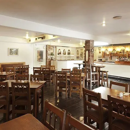 Gæstehus Muskerry Arms Bar And