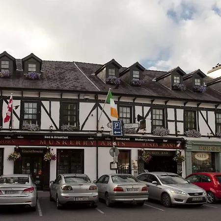 Konukevi Muskerry Arms Bar And Blarney
