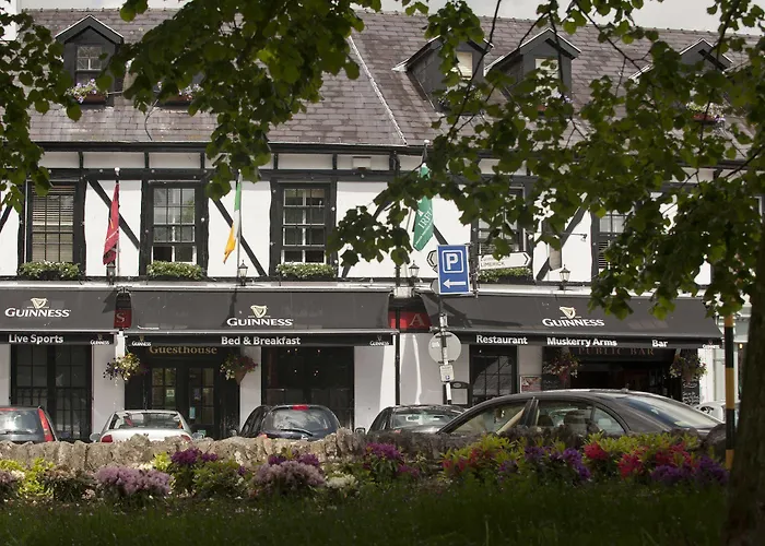 Muskerry Arms Bar And 3* Blarney